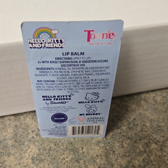 Hello Kitty Lip Balm Duo - Pink and Blue 2 Lip Balm New - Picture 2 of 3